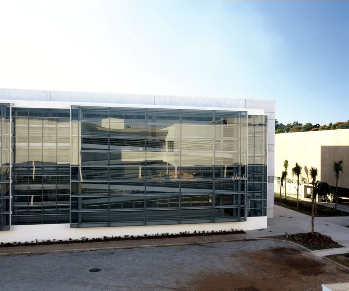 Fisioterapia PUC Campinas-face sul 2_acervo fotografico Piratininga Arquitetos Associados.jpg