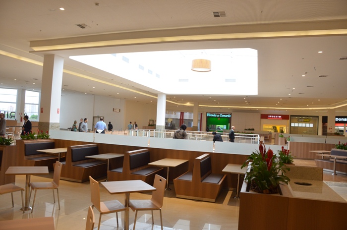 Atrium (1001).jpg